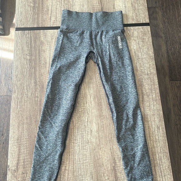 XS gymshark leggings like new no tags - Picture 1 of 1